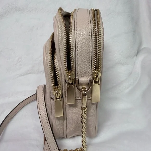 🎀Michael Kors Pink Crossbody Bag - Picture 7 of 13